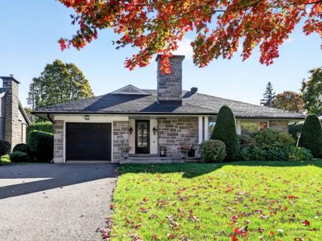 House for sale in Mont-Royal, Montréal (région administrative)