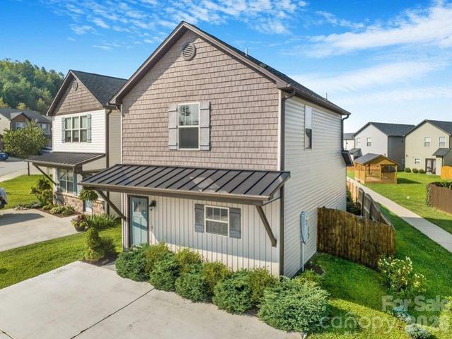 House for sale in Fletcher, North Carolina