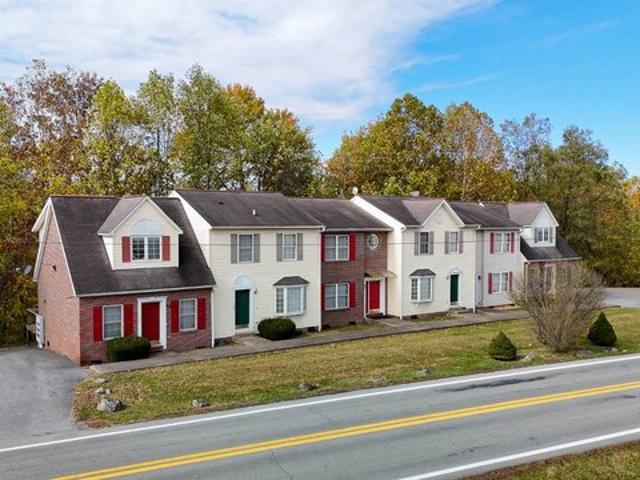 Townhouse for sale in Sutton, West Virginia