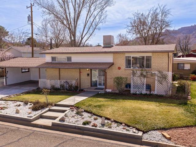 House for sale in Moab, Utah
