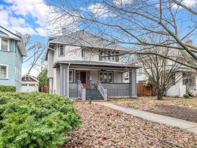 House for sale in Oak Park, Illinois