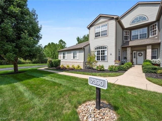 Condo for sale in Summit, Ohio