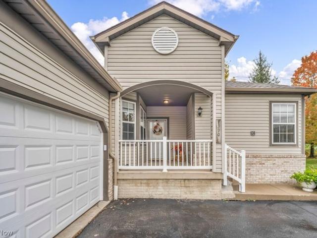 Condo for sale in Northfield, Summit County
