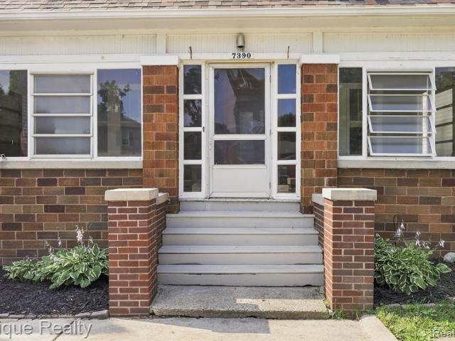 House for sale in Romeo, Michigan