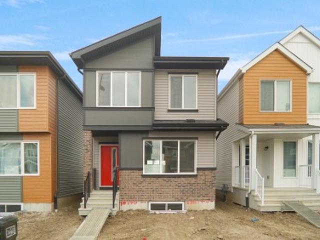 House for sale in Wedgewood, Alberta