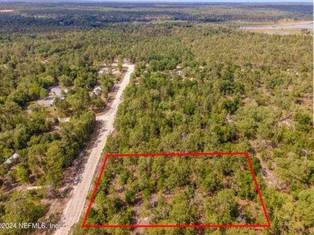 Land for sale in Keystone Heights, Florida