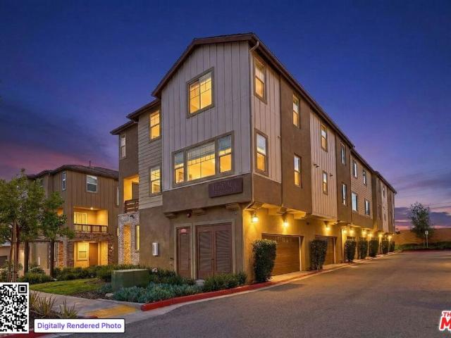 Condo for sale in Central North, Alta