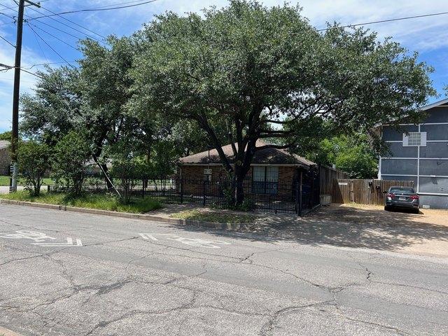 House for sale in Dallas, Texas