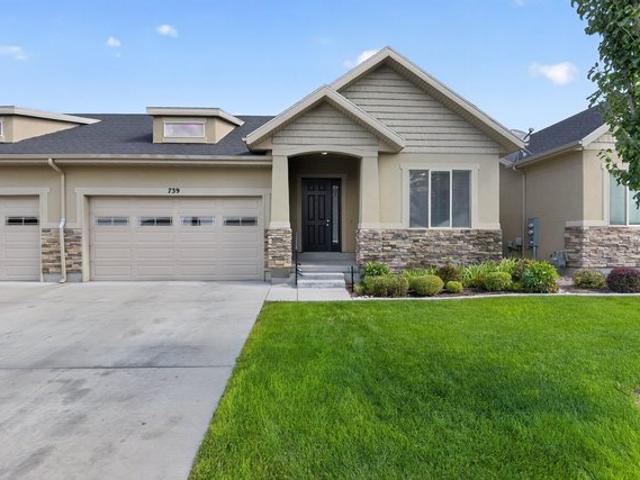 Townhouse for sale in Orem, Utah