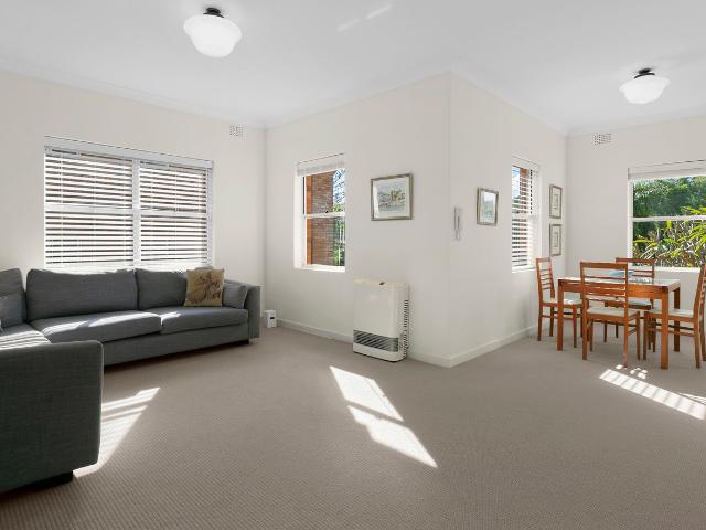 Apartment for rent in Willoughby