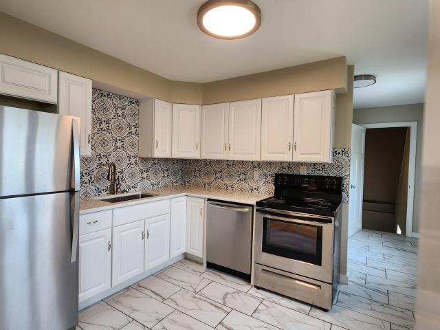 House for sale in Clinton, Iowa