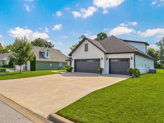 House for sale in Nixa, Missouri