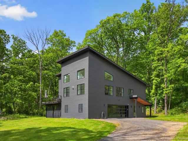 House for sale in New Paltz, New York