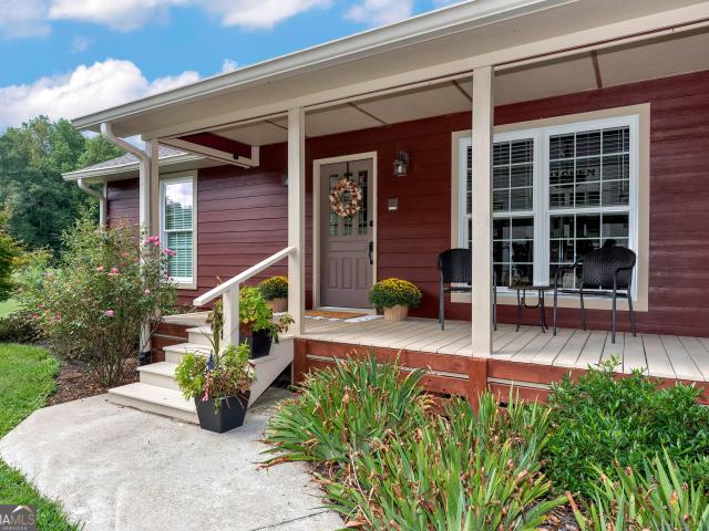 House for sale in Clarkesville, Habersham County