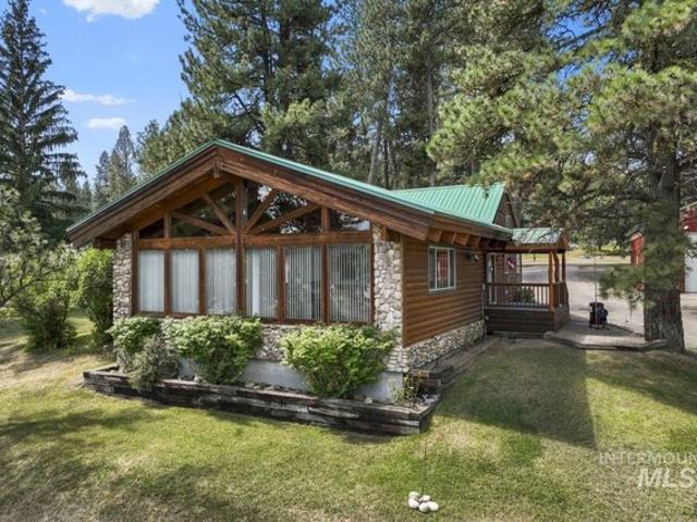 House for sale in Cascade, Idaho