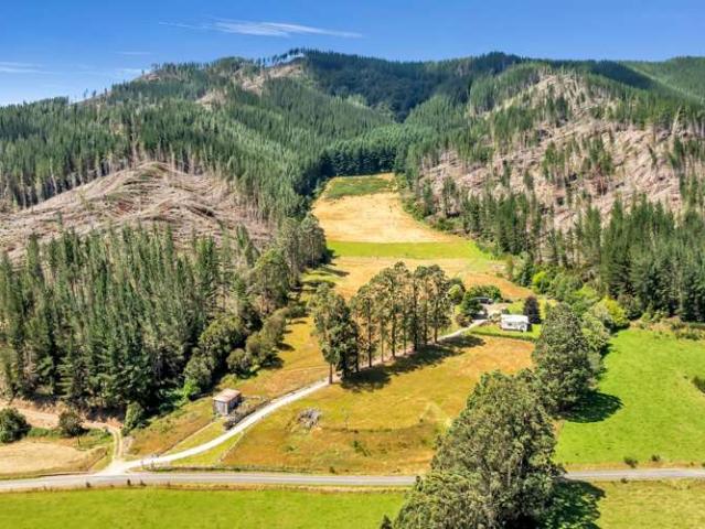 Property for sale in Cable Bay, Nelson Bays