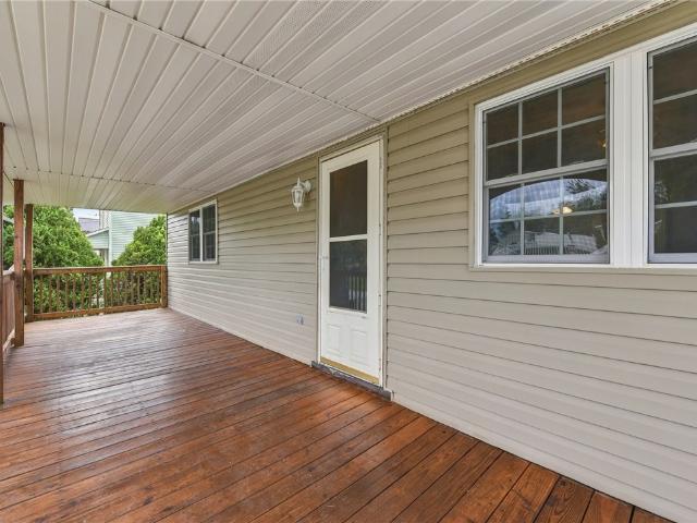House for sale in Iselin, Young Township