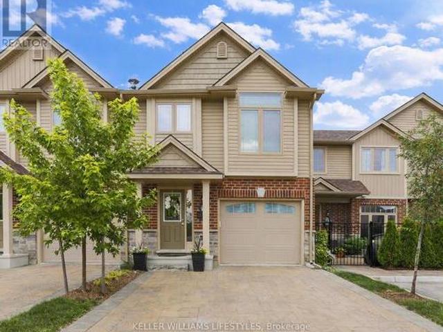 Townhouse for sale in Arva, Ontario
