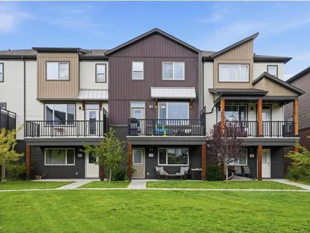 Townhouse for sale in Wedgewood, Alberta