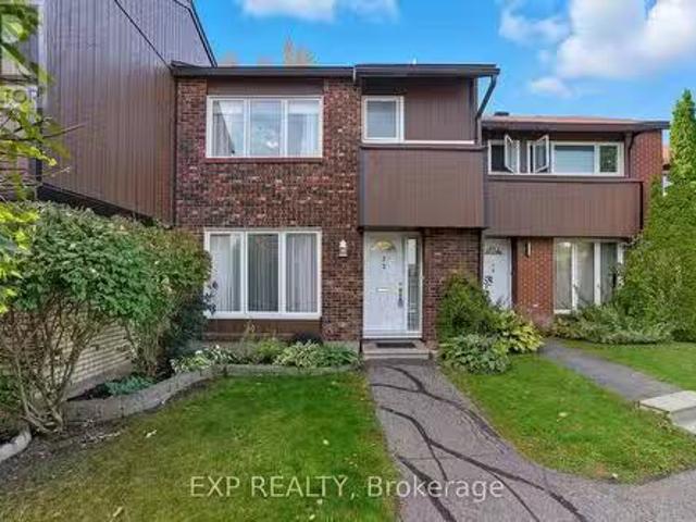 Condo for sale in Gloucester, Ontario