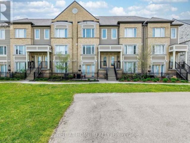 Townhouse for sale in Mississauga, Ontario