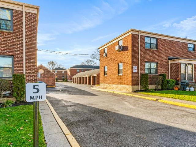 Property for sale in Windsor Oak, New York
