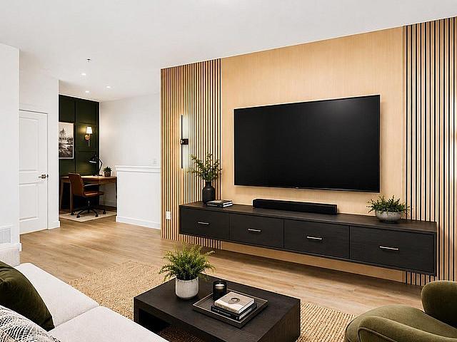Condo for sale in British Columbia