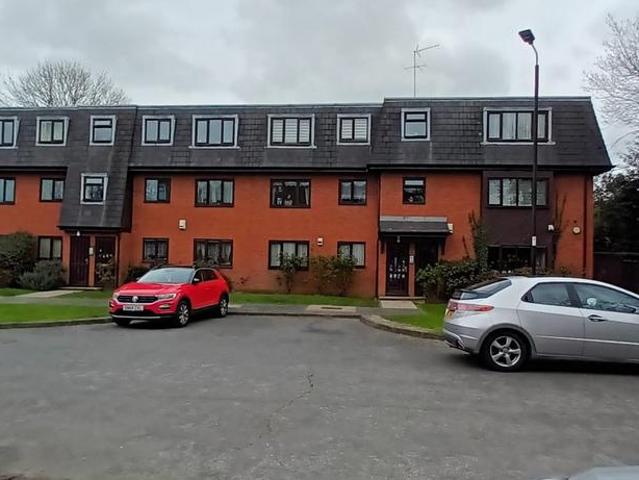 Apartment for rent in London Borough of Enfield, Greater London