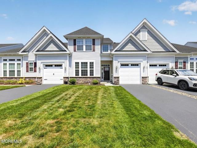 Townhouse for sale in Cream Ridge, New Jersey