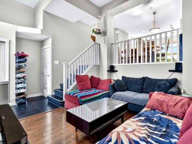 Townhouse for sale in Aspen Woods, Calgary