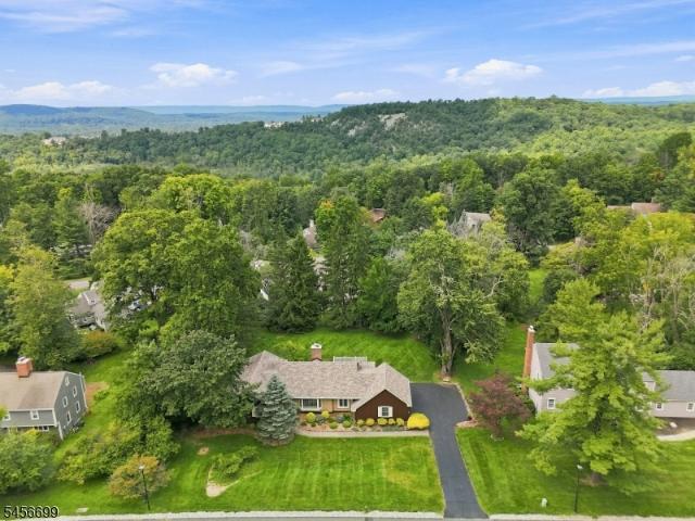 House for sale in Allamuchy, New Jersey