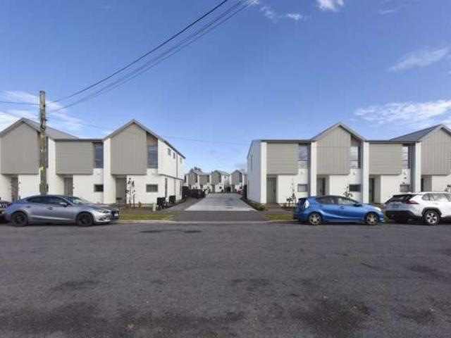 Property for sale in Shirley, Canterbury