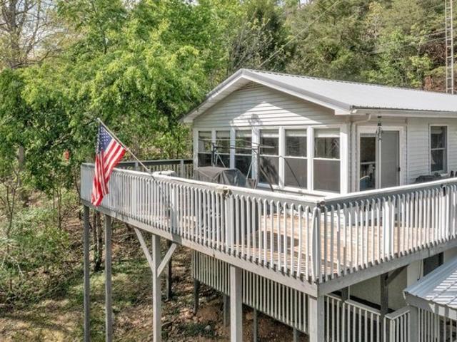 House for sale in Dawson Springs, Kentucky
