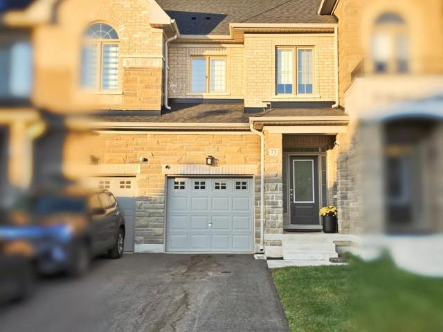 Townhouse for sale in Woburn, Ontario