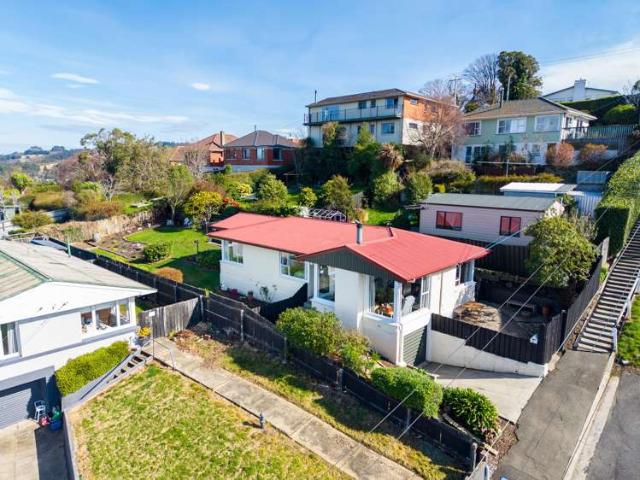 House for sale in Otakou