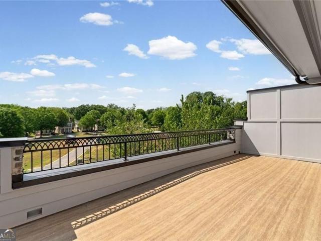 Townhouse for sale in Senoia, Georgia
