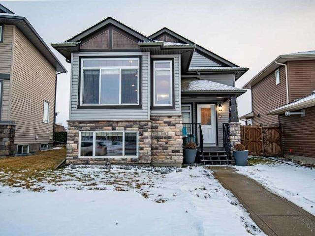 House for sale in Sylvan Lake, Alberta