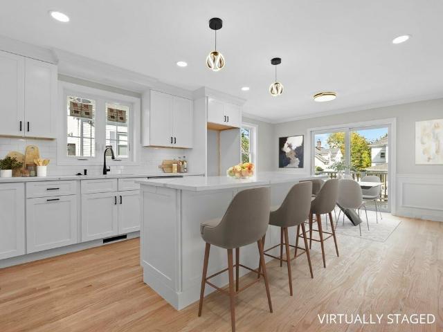 Townhouse for sale in Waltham