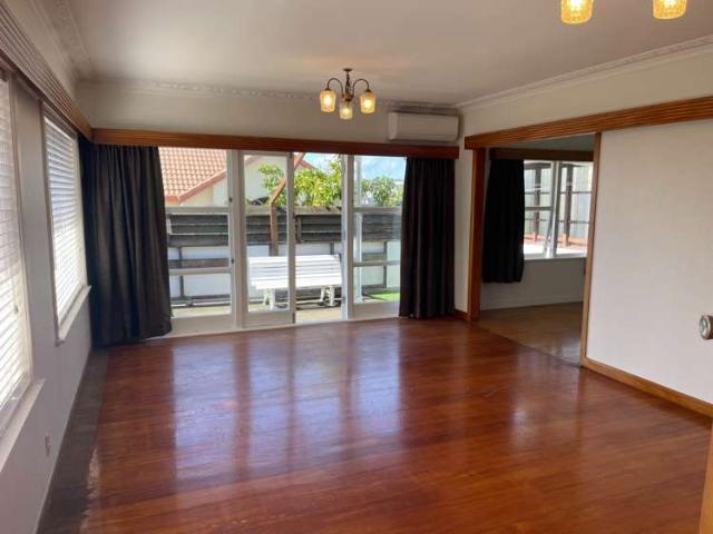 House for rent in Whangaparaoa