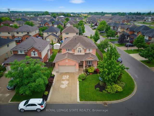 House for sale in Ancaster, Ontario