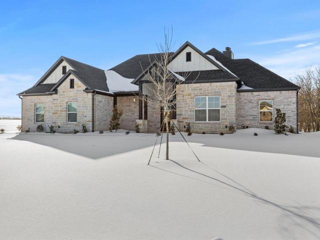 House for sale in Valley View, Texas