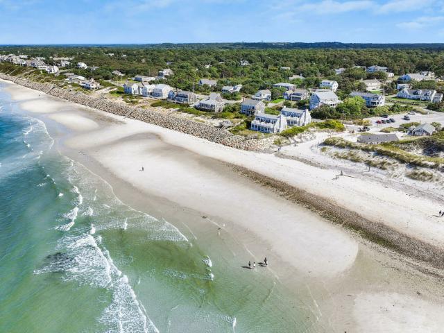 House for sale in Dennis