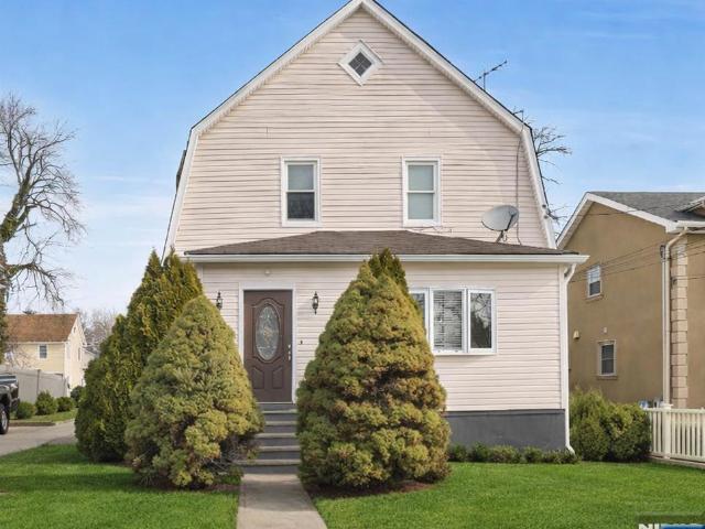 House for sale in Teaneck, New Jersey