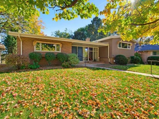 House for sale in University Gardens, Hamilton