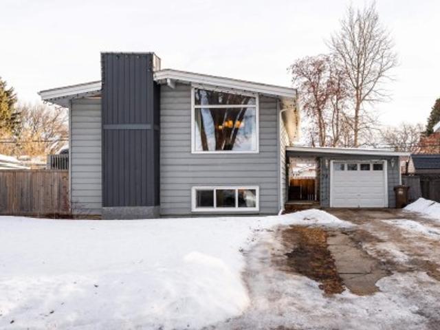 House for sale in Saint Albert, Alberta