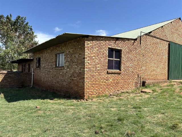 Farm for sale in Waterkloof, Gauteng