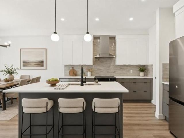 House for sale in Alberta