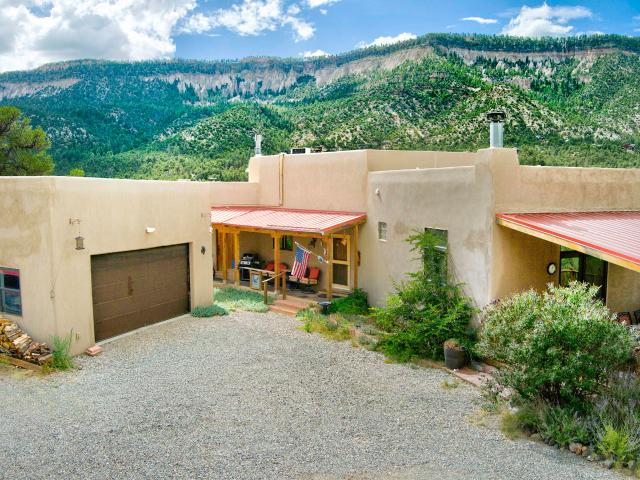 House for sale in Jemez Springs, New Mexico