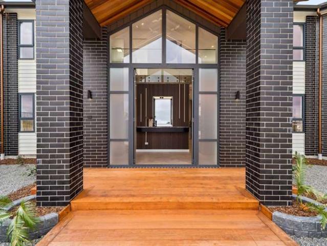 House for sale in Paremoremo, Oroua County