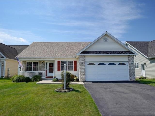 House for sale in Oak Hill, New York